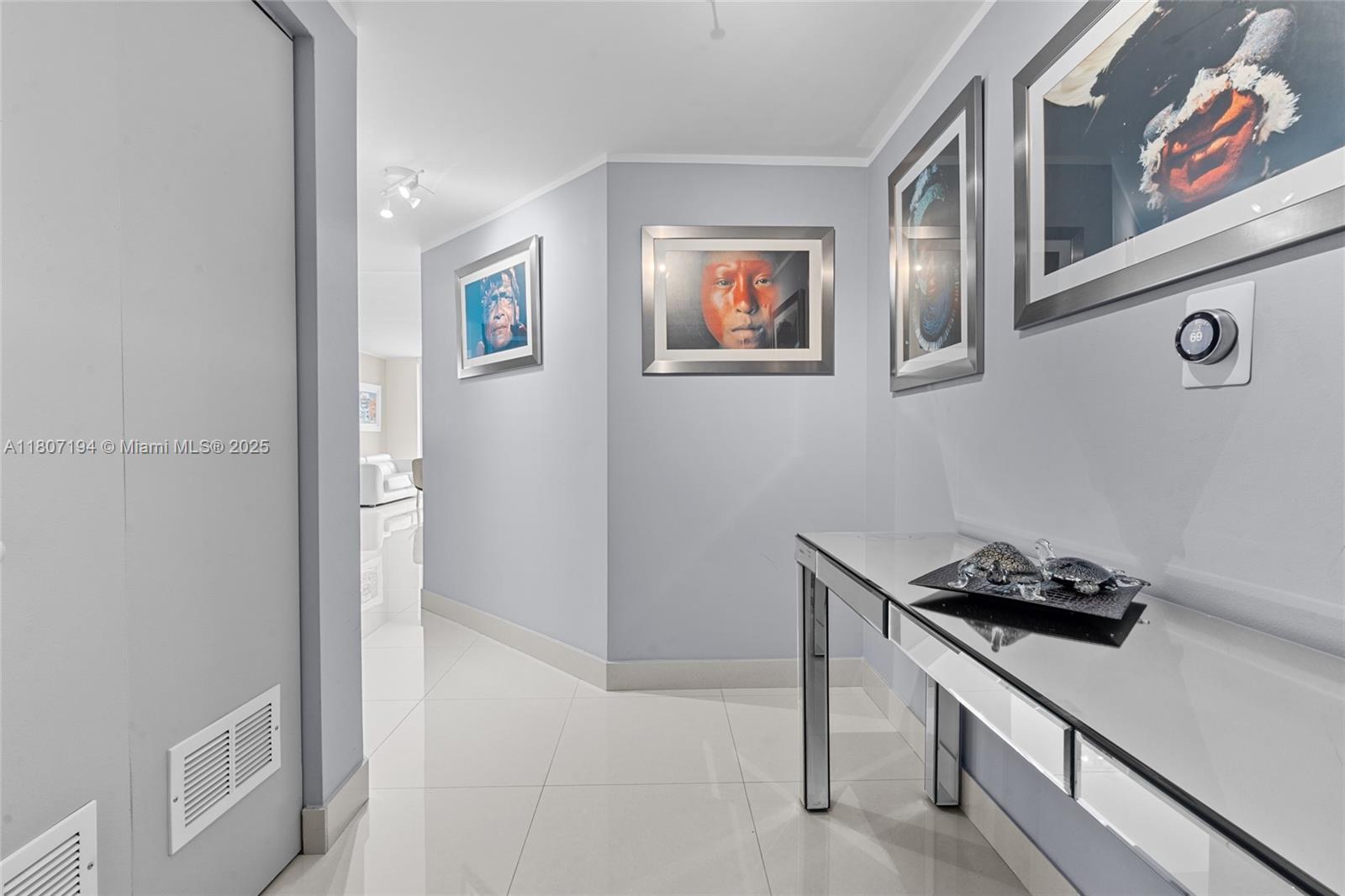325 S Biscayne Blvd #3926, Miami FL 33131