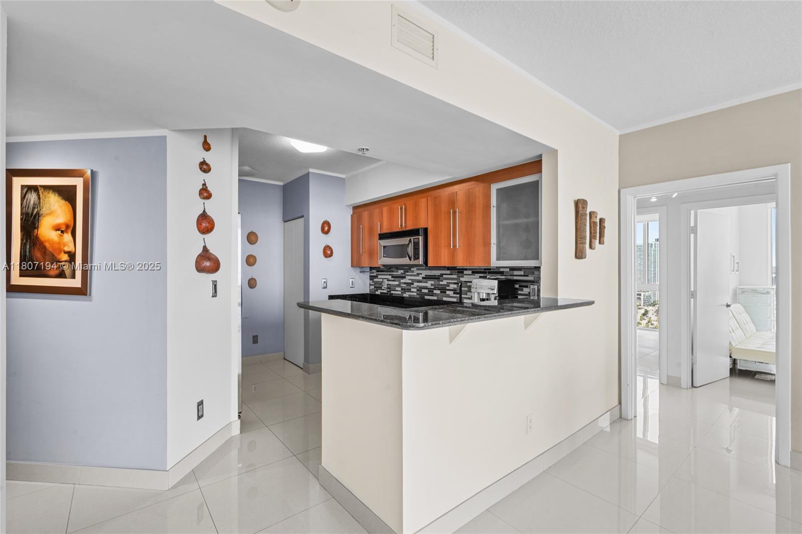 325 S Biscayne Blvd #3926, Miami FL 33131