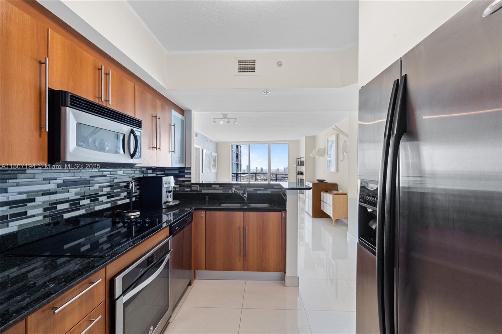 325 S Biscayne Blvd #3926, Miami FL 33131