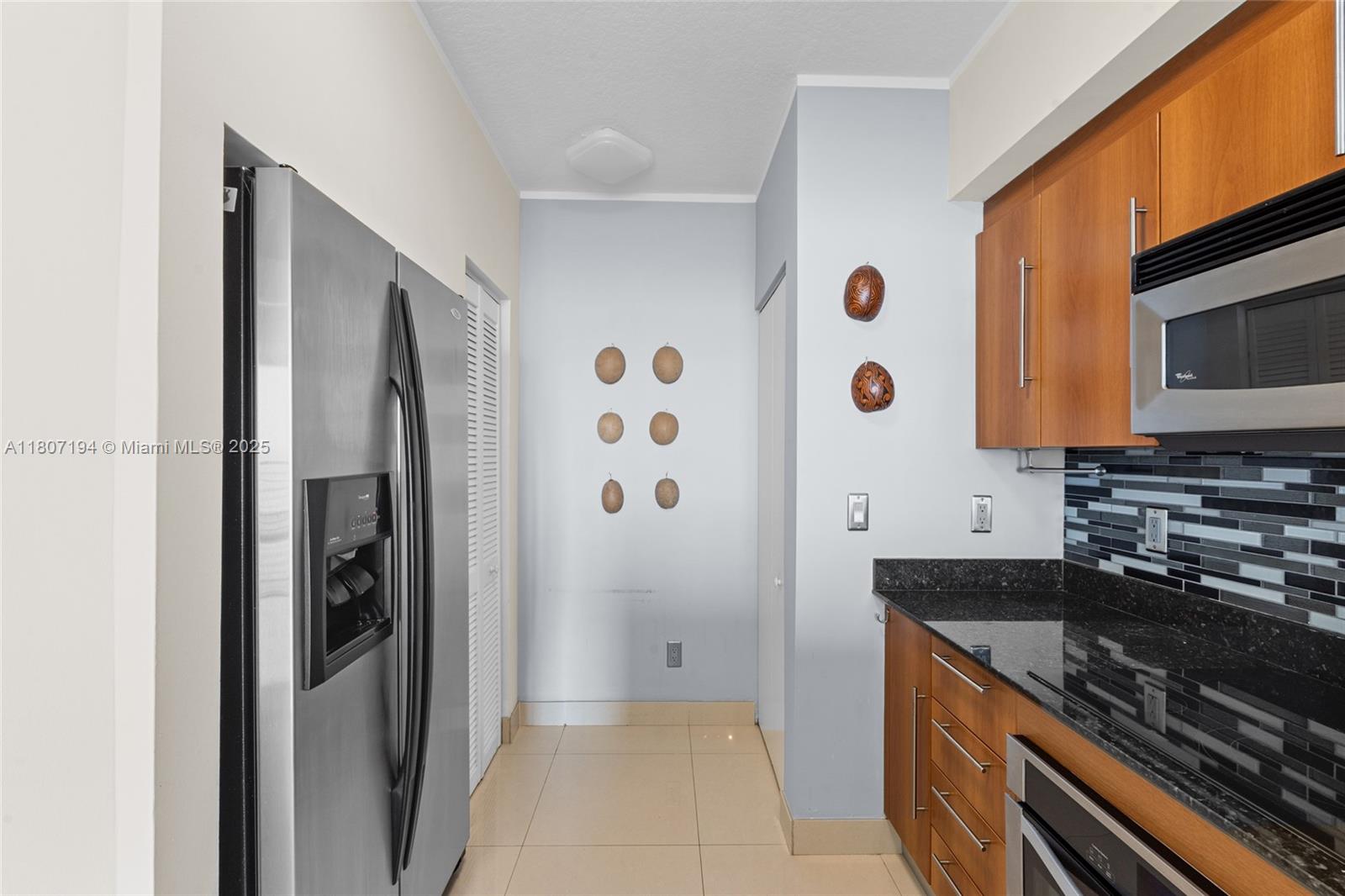 325 S Biscayne Blvd #3926, Miami FL 33131