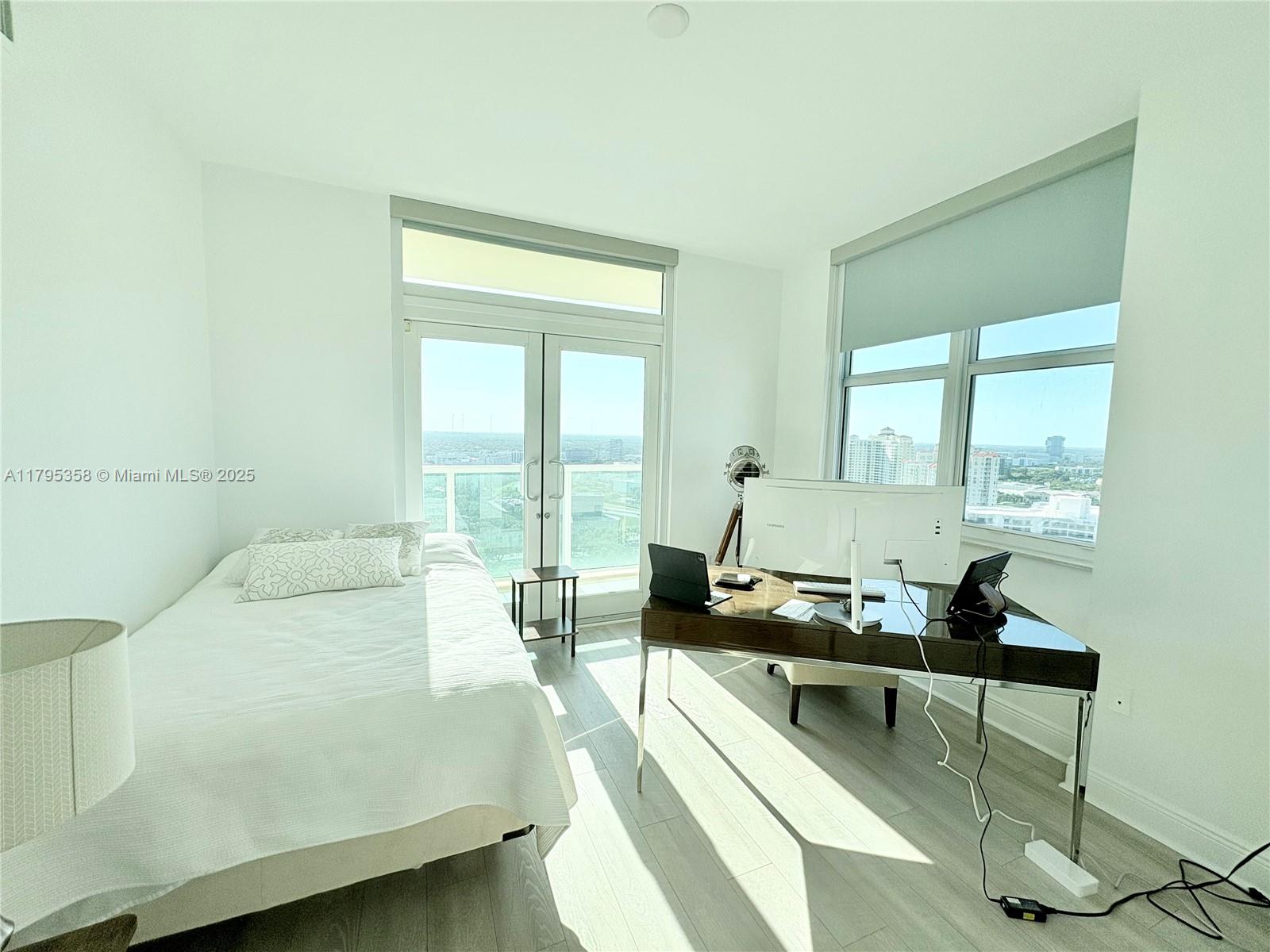 3330 NE 190th St #2710, Aventura FL 33180