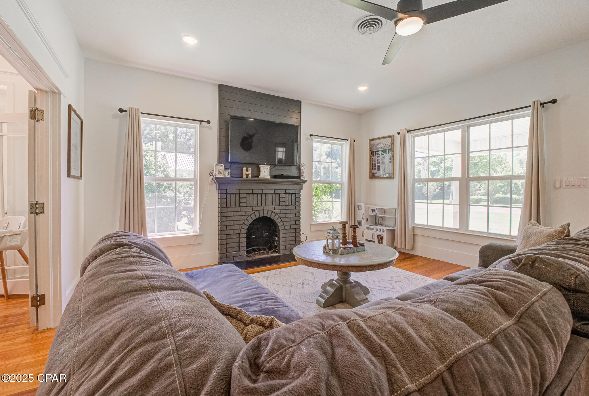Image 15 For 5138 8th Avenue