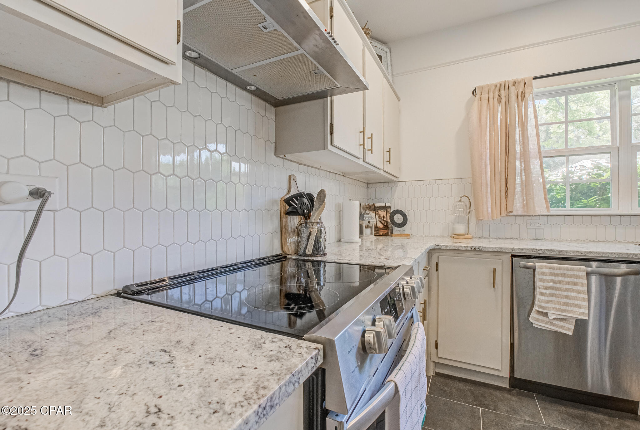 Image 21 For 5138 8th Avenue