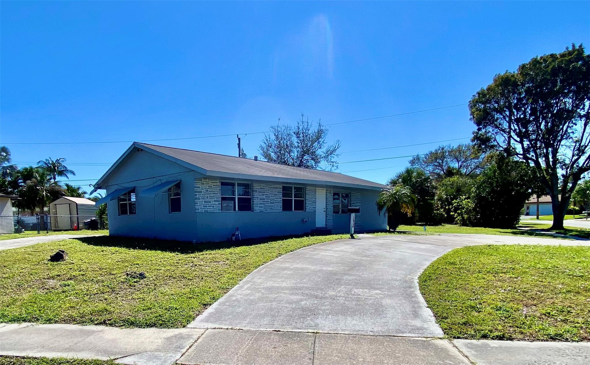 1654 43rd St, West Palm Beach, Florida 33407