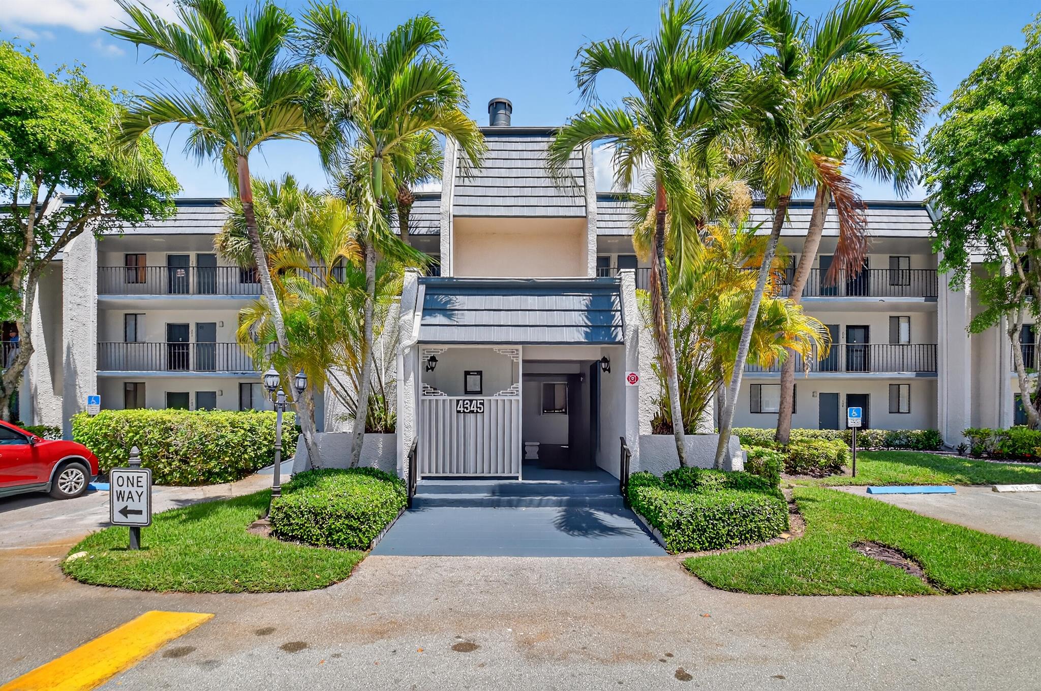 Fountains Of Palm Beach C