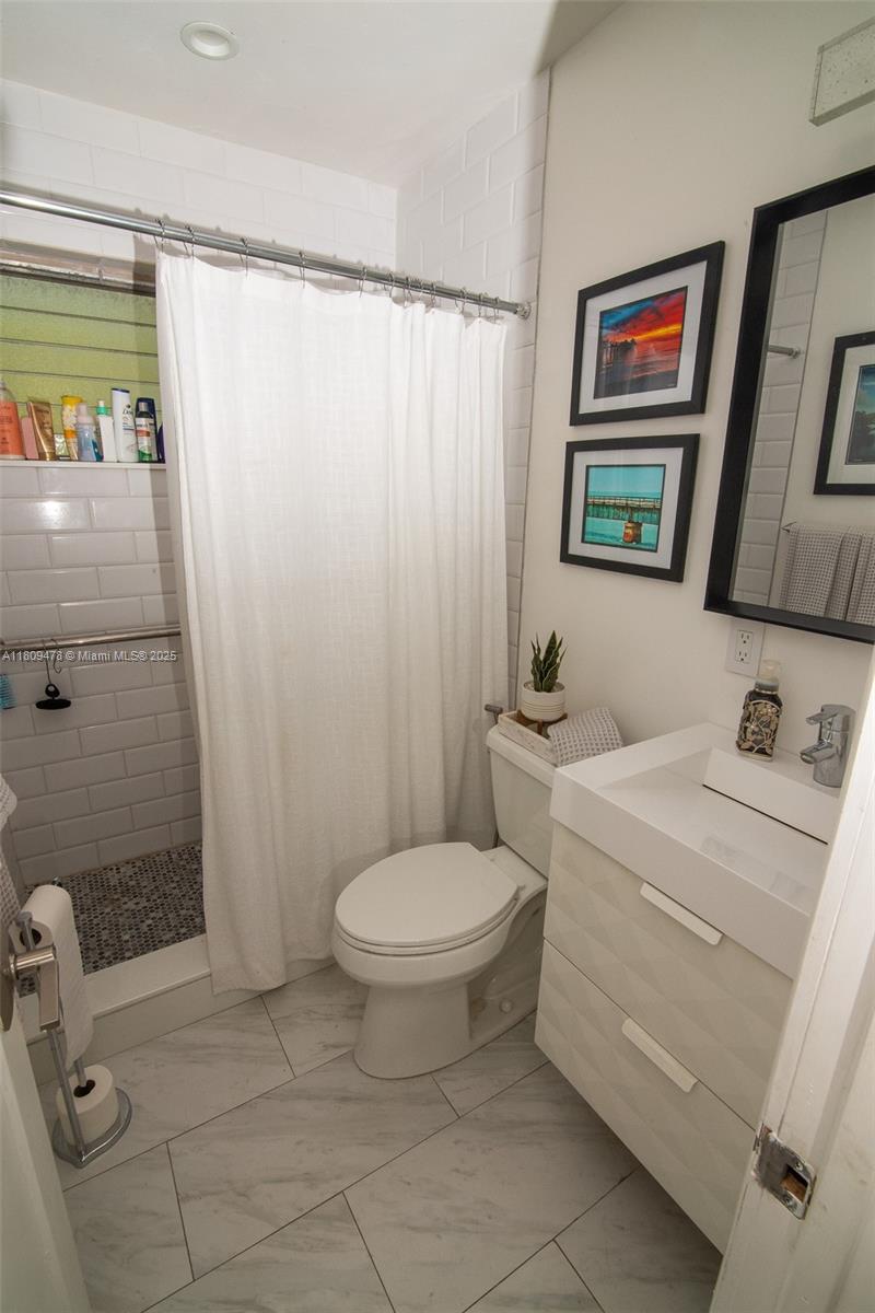 9301 SW 37th St, Miami, Florida image 19
