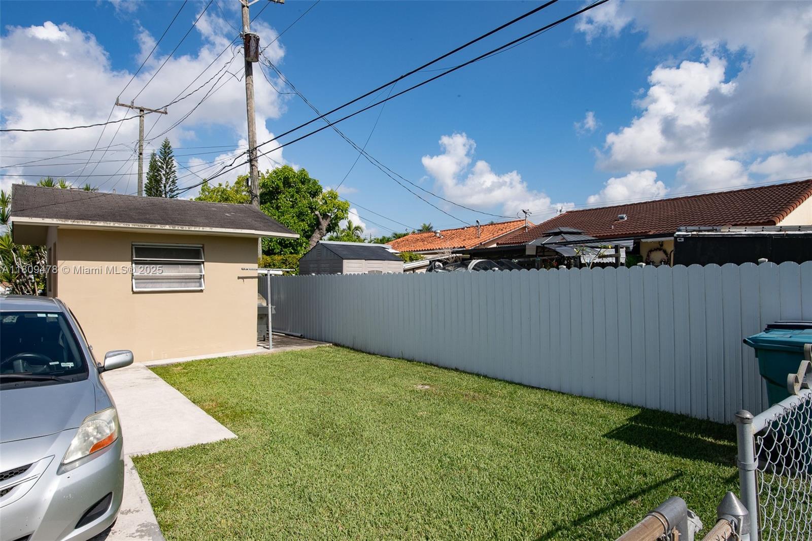 9301 SW 37th St, Miami, Florida image 33