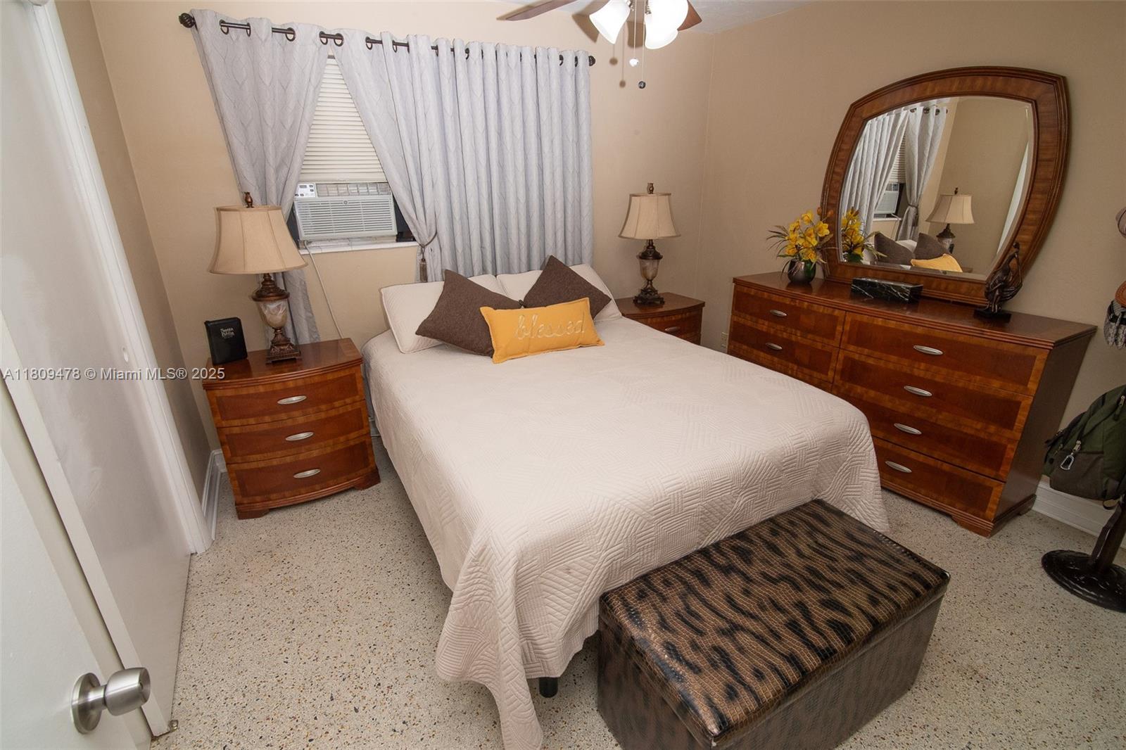 9301 SW 37th St, Miami, Florida image 5