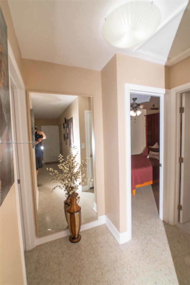 9301 SW 37th St, Miami, Florida image 6