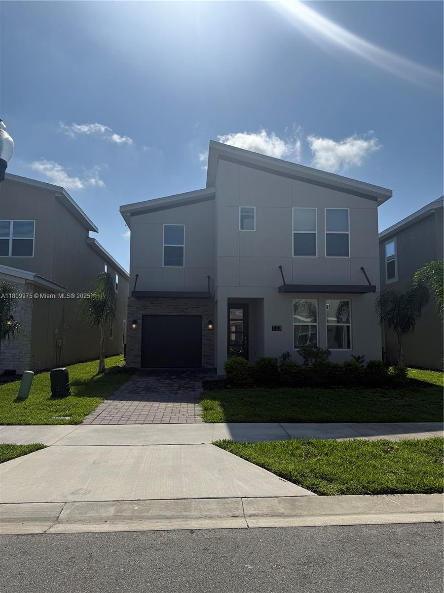 Stoneybrook South, Ph 7