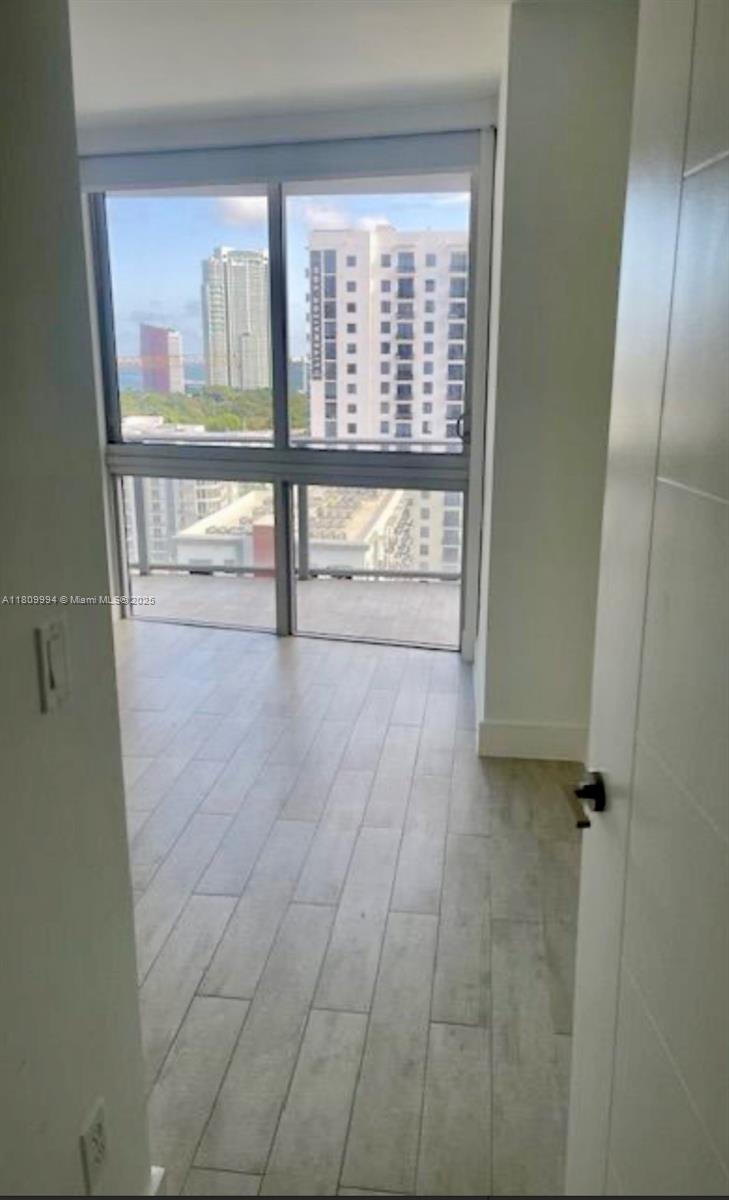 1010 SW 2nd Ave #1501, Miami FL 33130