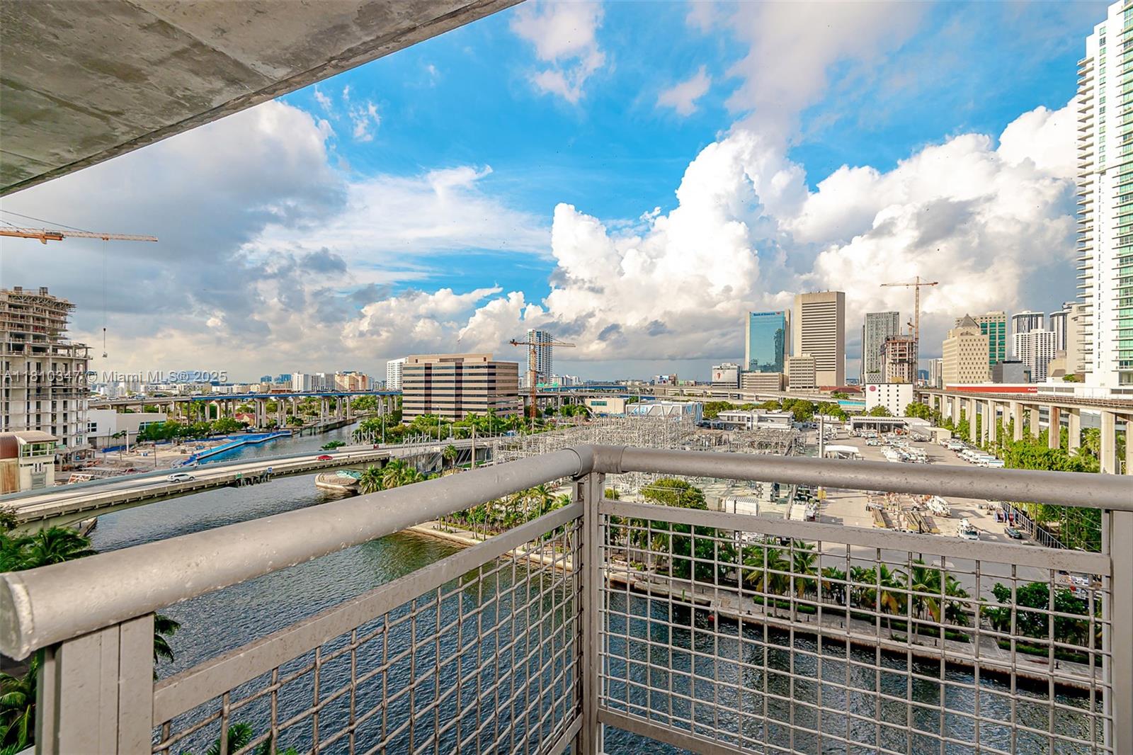 690 SW 1st Ct #1007, Miami FL 33130