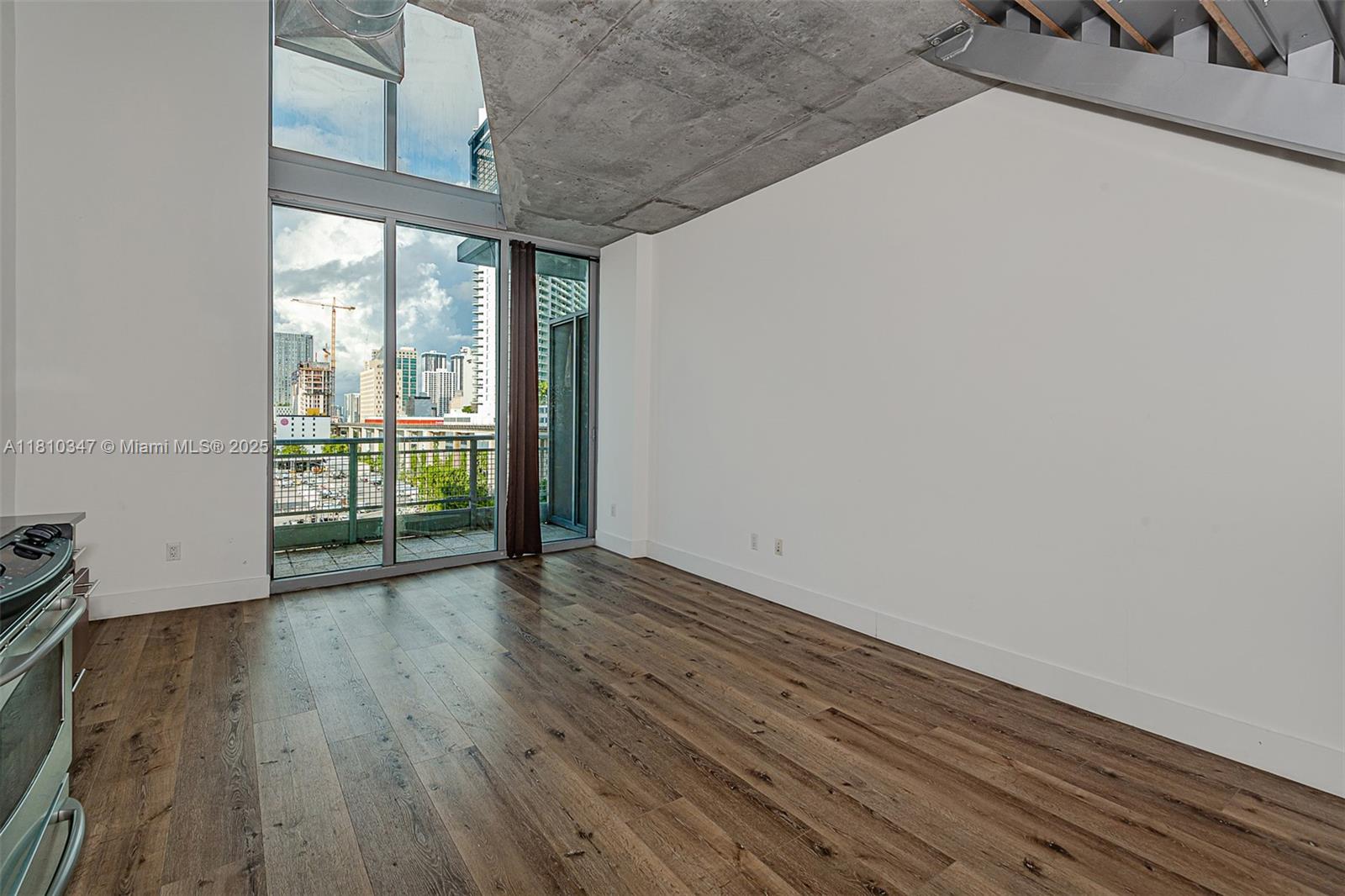 690 SW 1st Ct #1007, Miami FL 33130