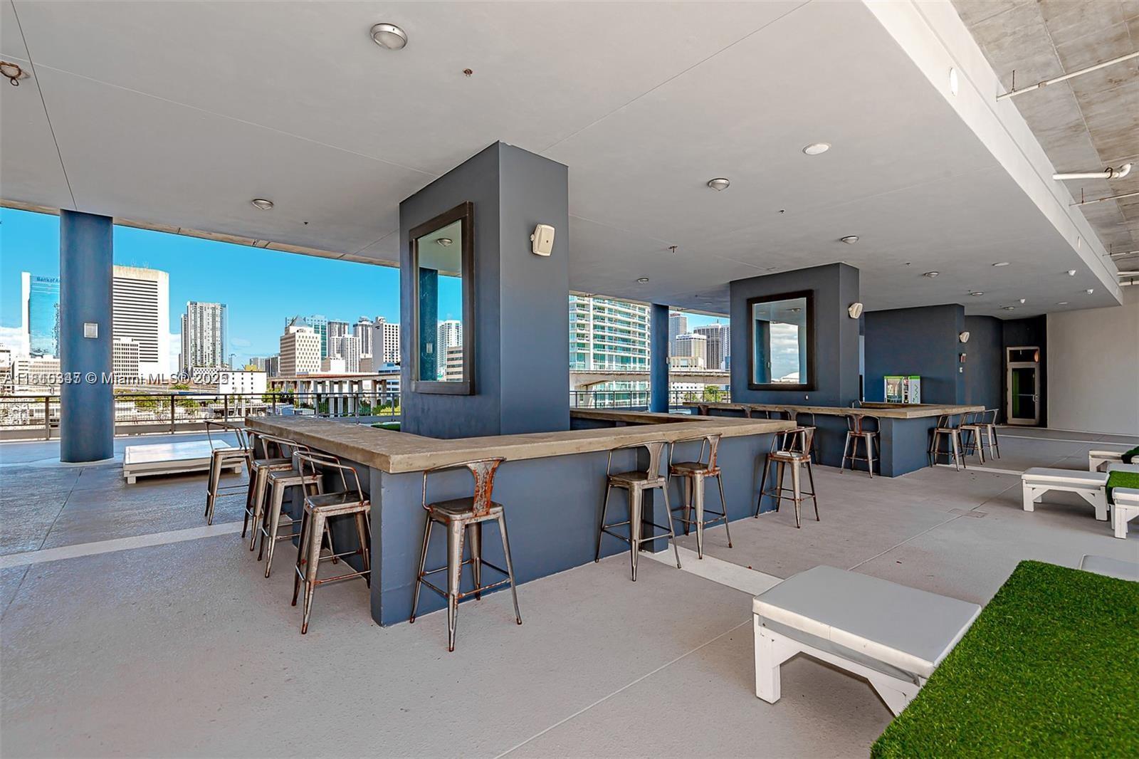 690 SW 1st Ct #1007, Miami FL 33130