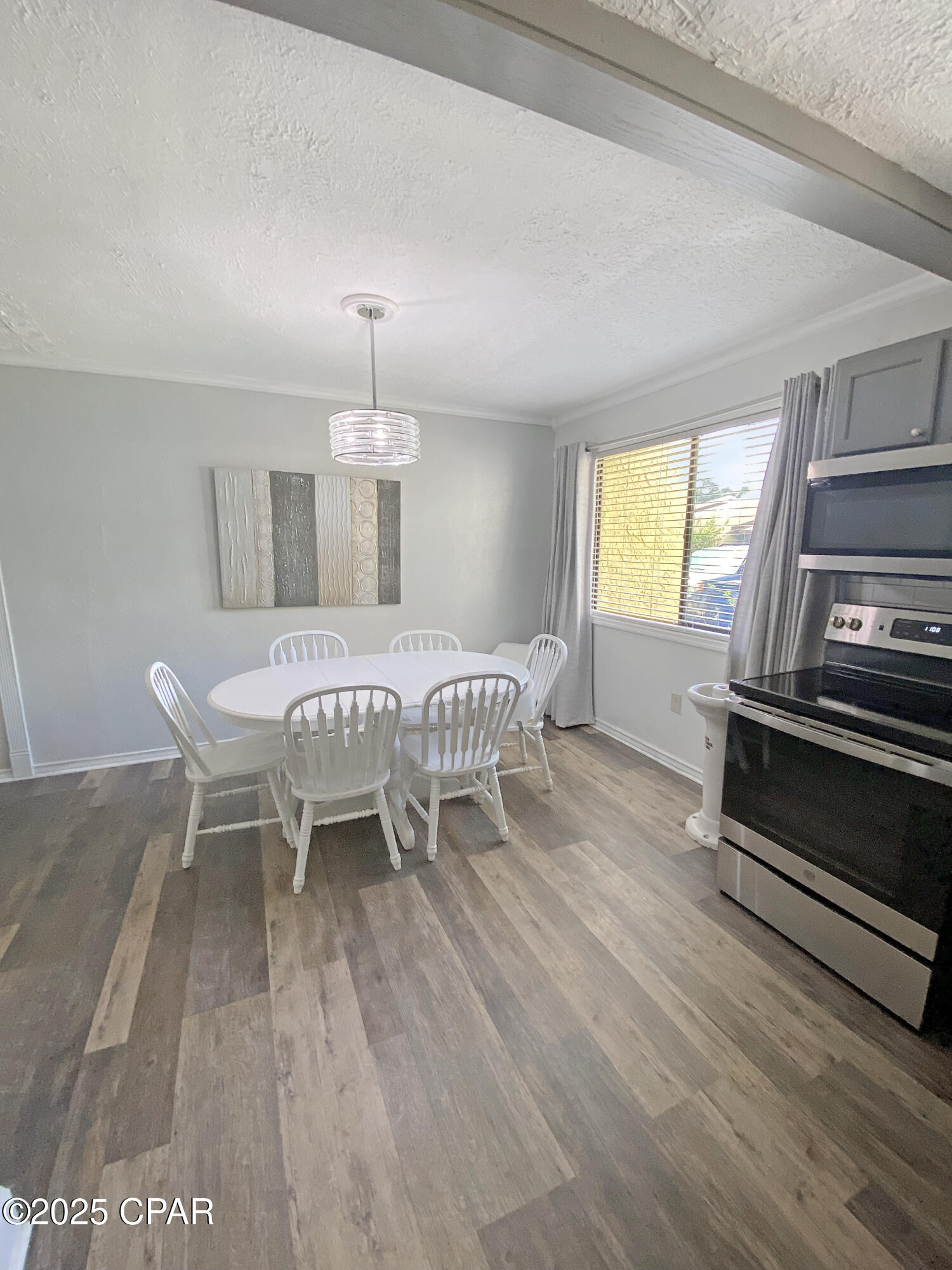 Image 12 For 1025 19th Street 2d