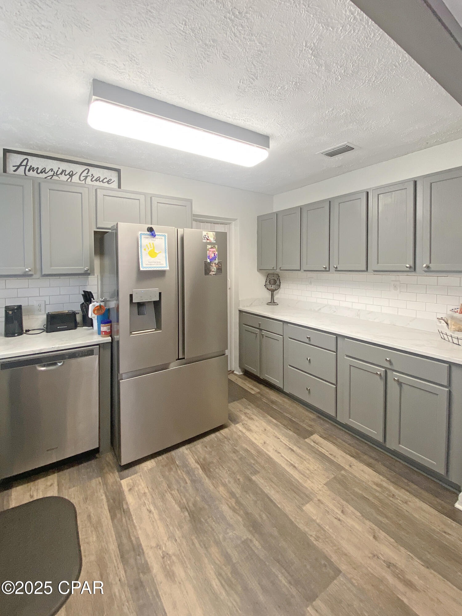 Image 7 For 1025 19th Street 2d