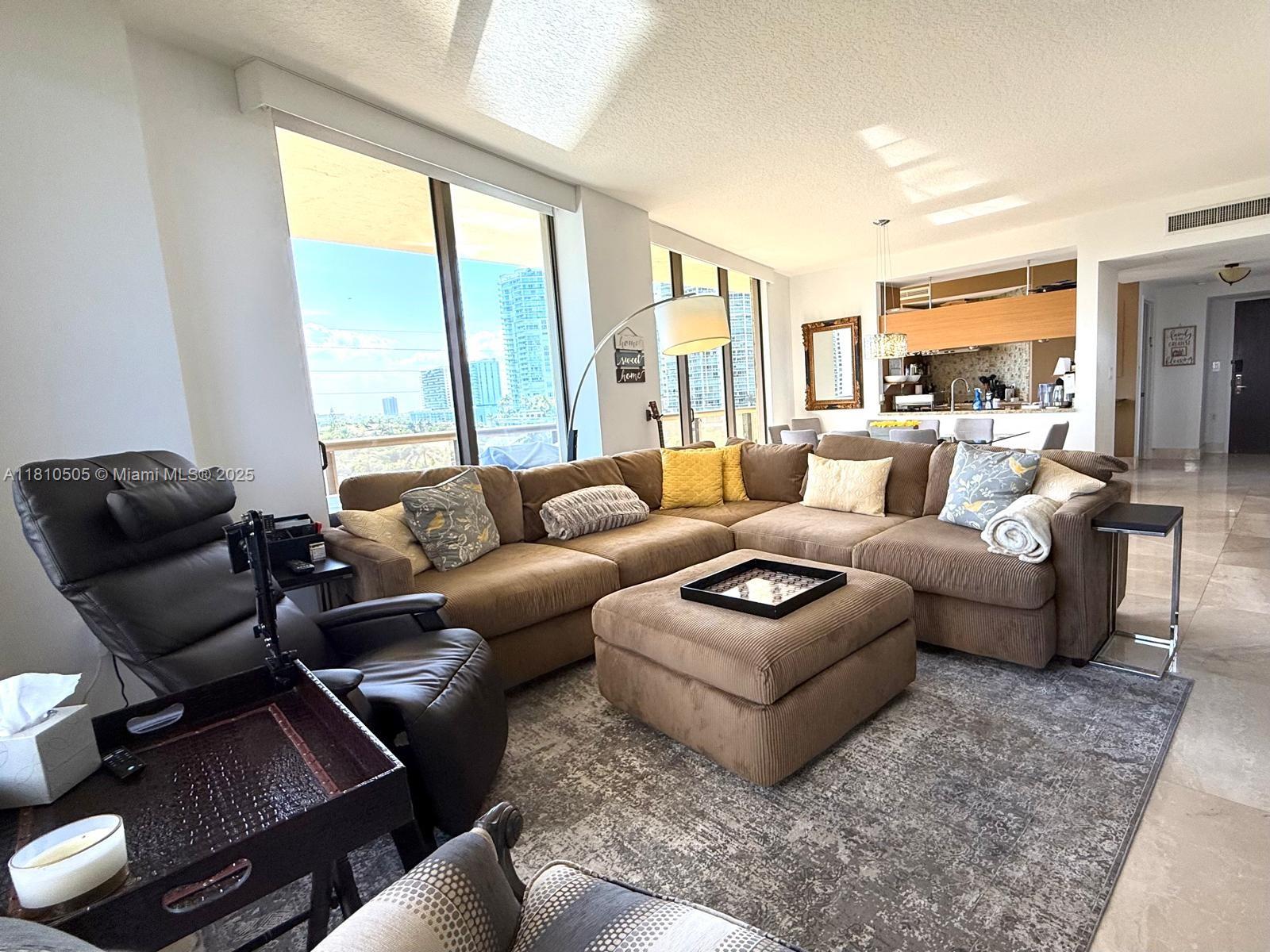 Apartamento en Venta en Sunny Isles Beach, FL