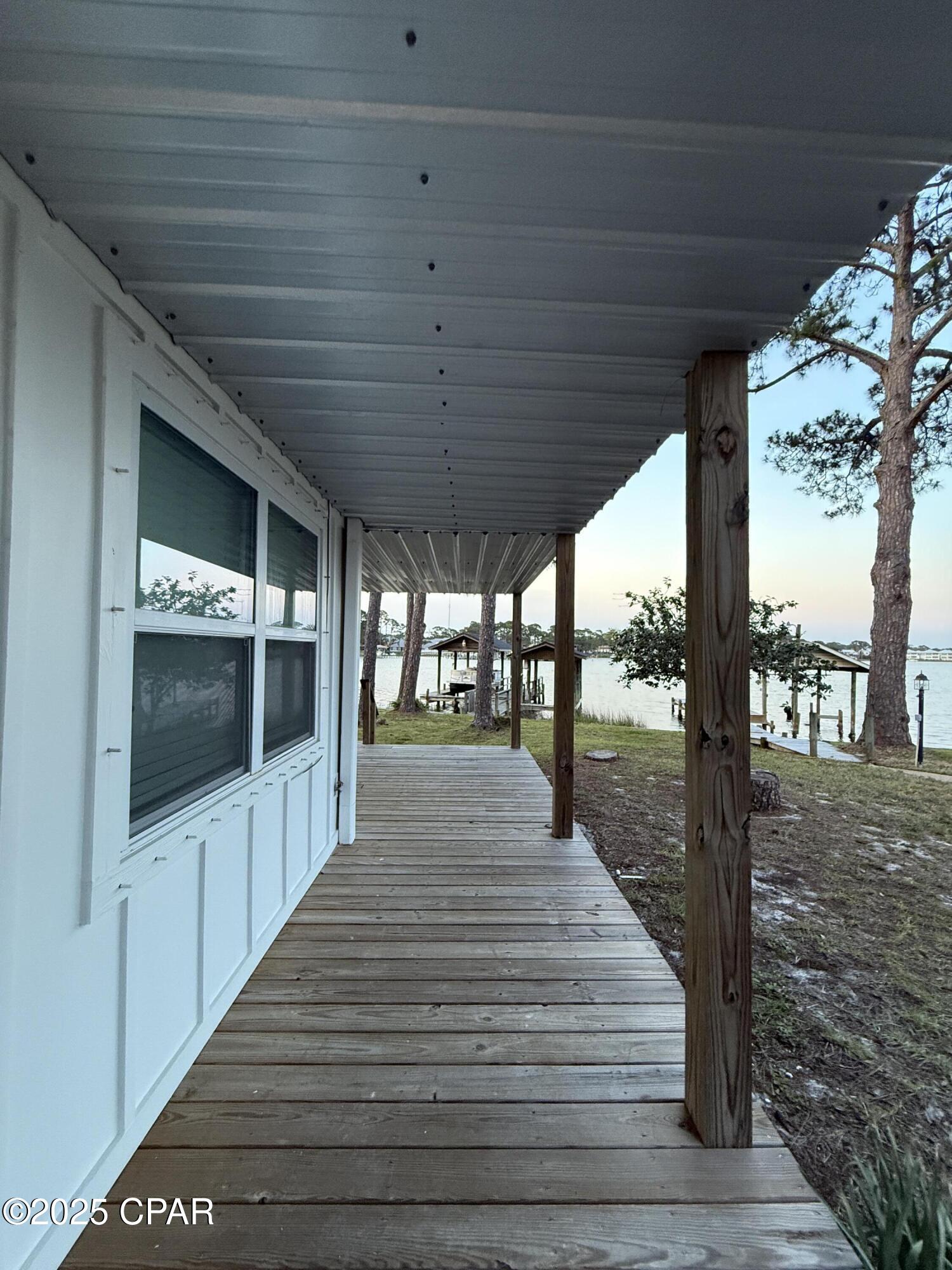 Image 5 For 6722 Lagoon Drive