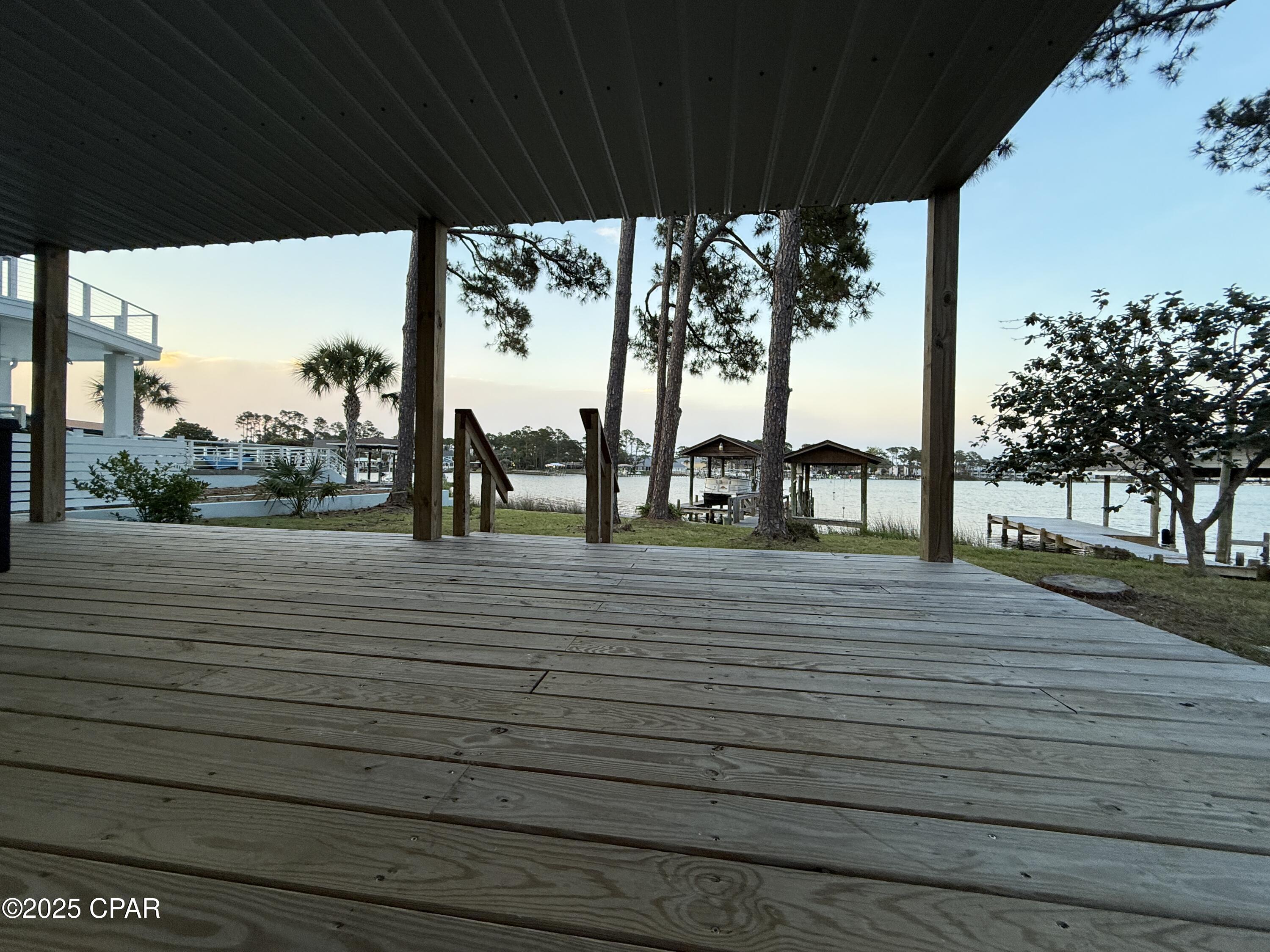 Image 7 For 6722 Lagoon Drive