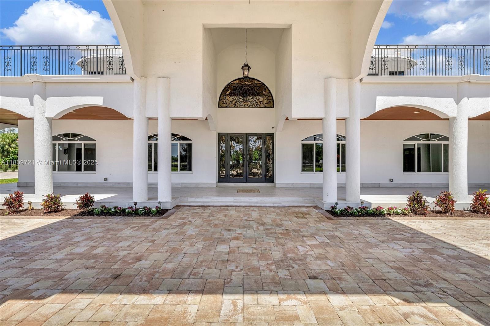 4610 SW 178th Ave, Southwest Ranches, Florida image 3