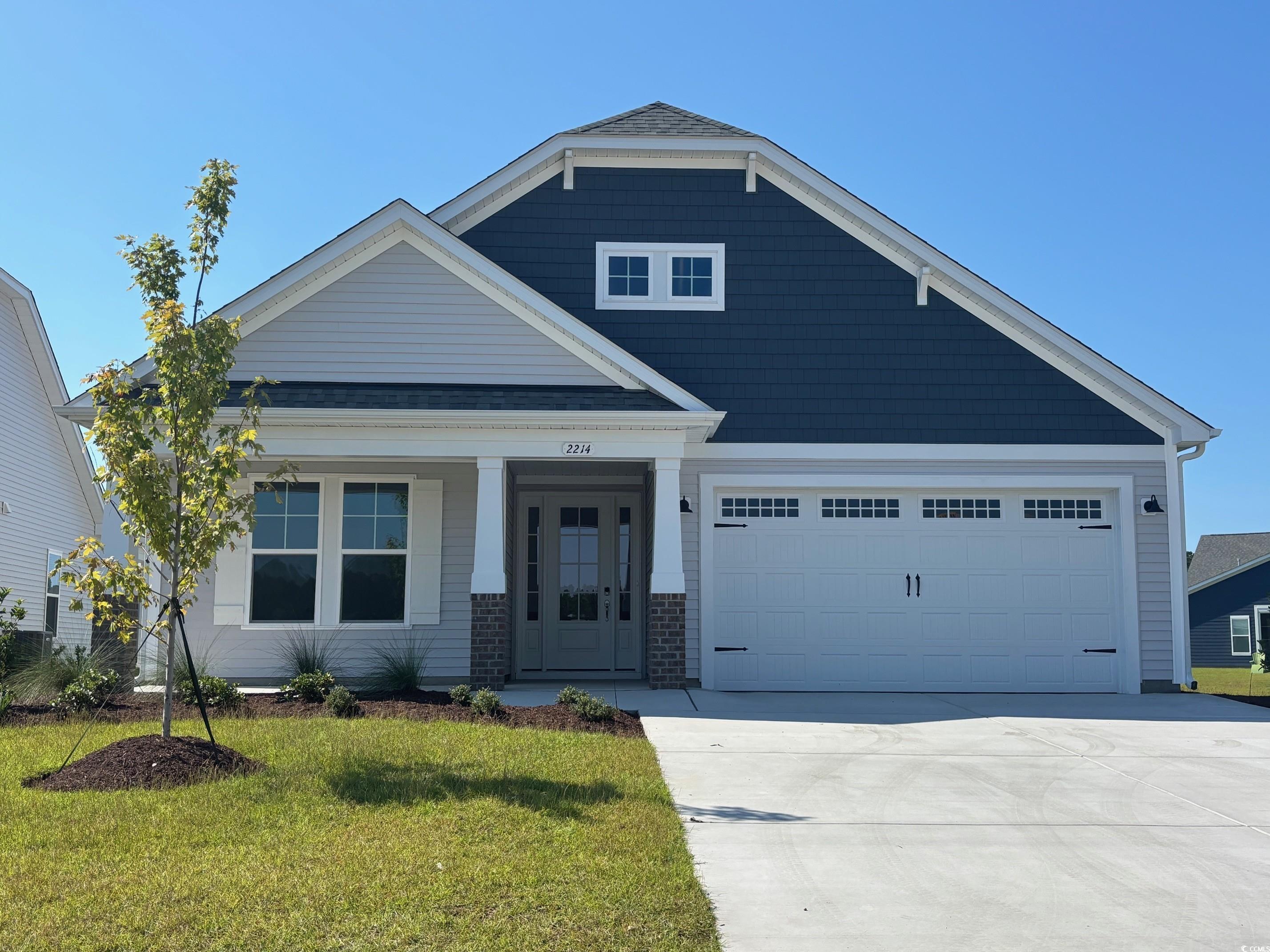 2214 Seagrape Dr. Little River, SC 29566