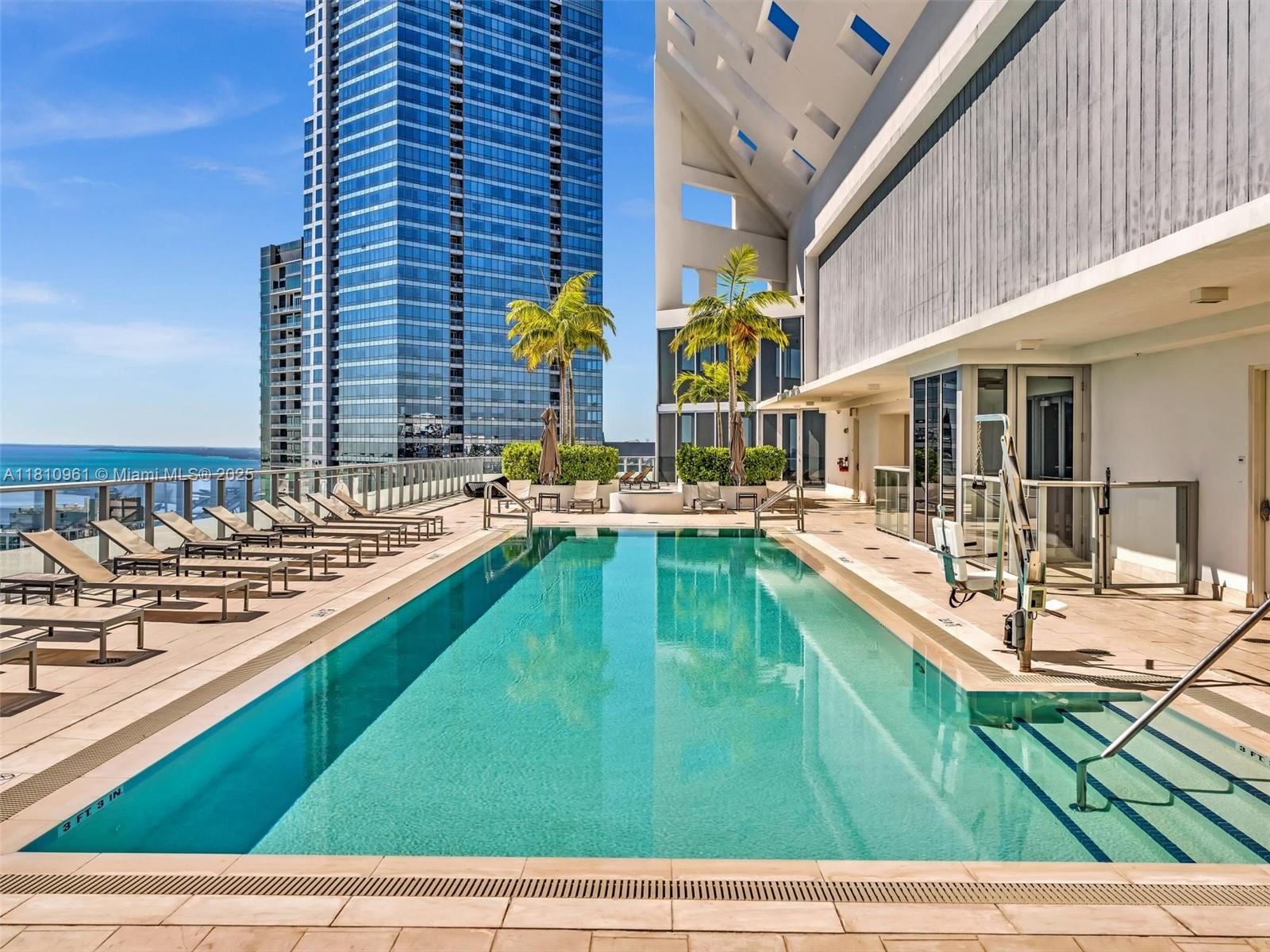 1300 Brickell Bay Dr #3207, Miami FL 33131