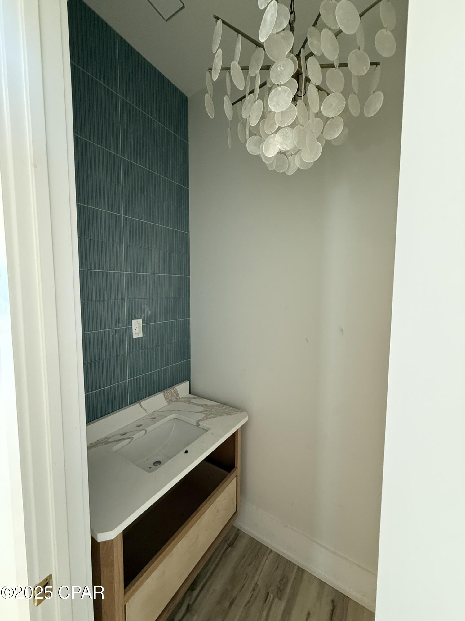 Image 12 For 21511 Pompano Avenue