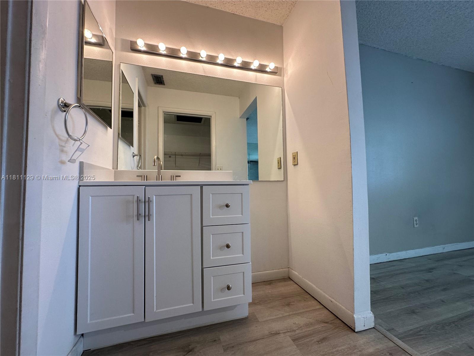 1024 S Independence Dr #1024A, Homestead, Florida image 12