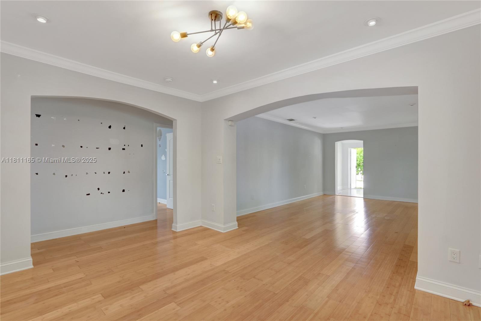 375 SW 20th Rd