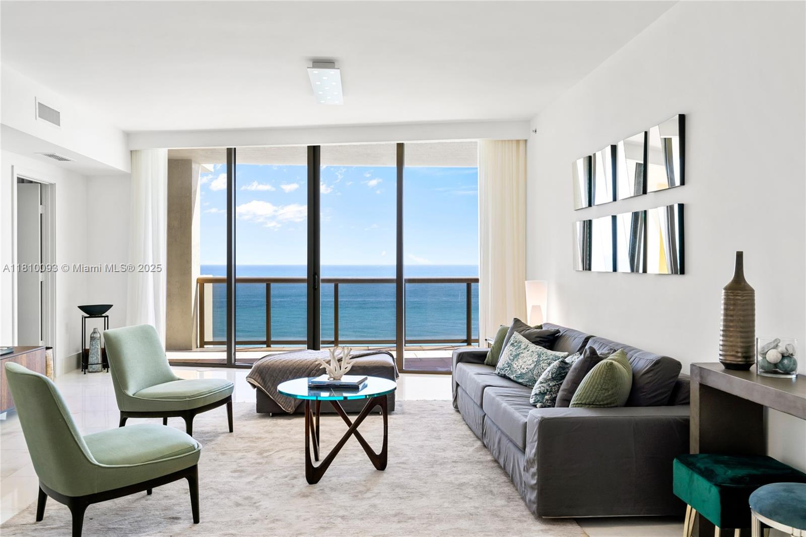 Apartamento para Alugar em Sunny Isles Beach, FL