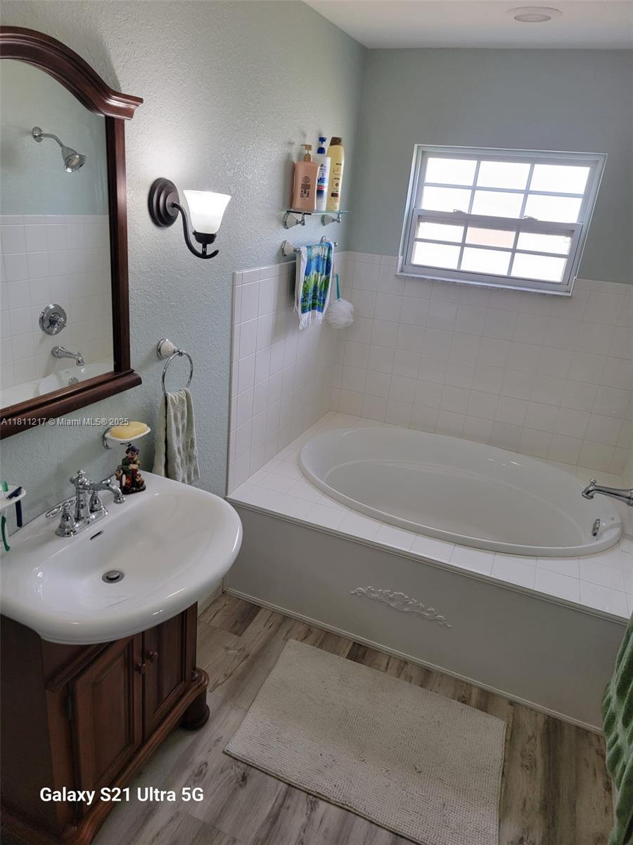 3148 Normandy Dr, Port Charlotte, Florida image 13