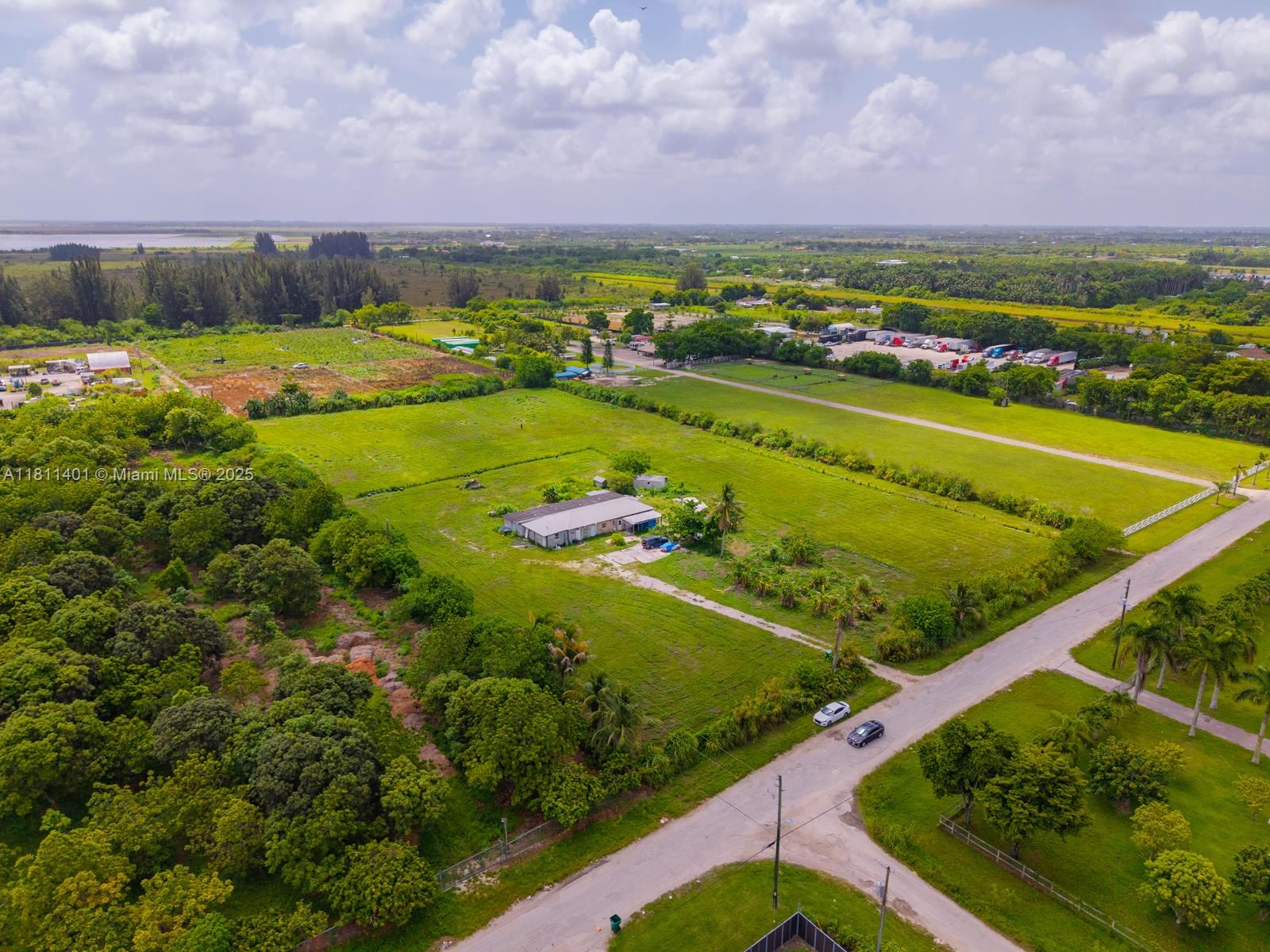 10 Acres of Land For Sale – Exceptional Investment Opportunity