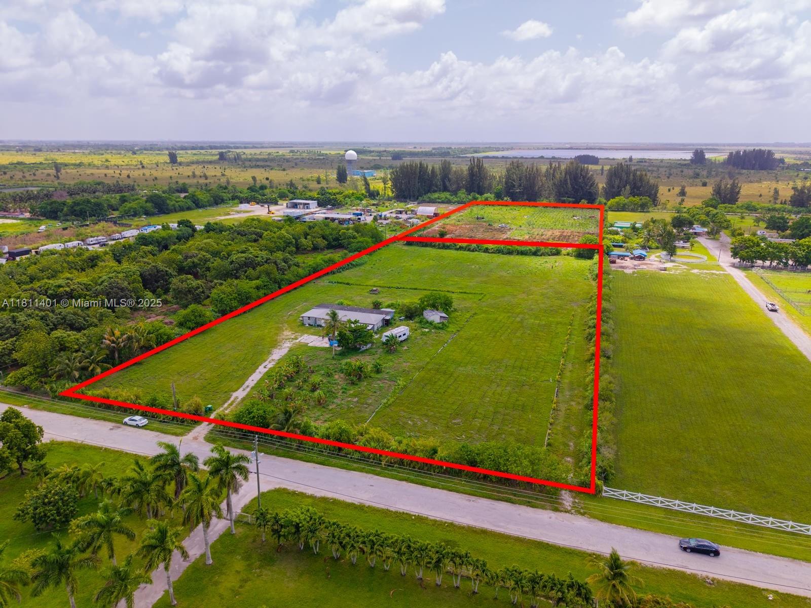 10 Acres of Land For Sale – Exceptional Investment Opportunity
