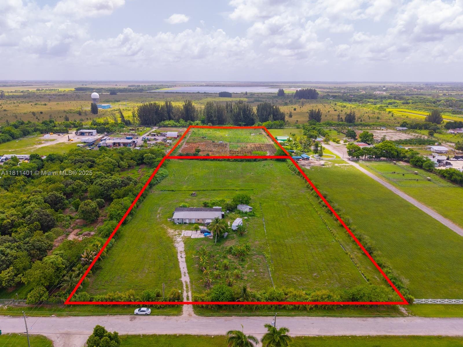 10 Acres of Land For Sale – Exceptional Investment Opportunity