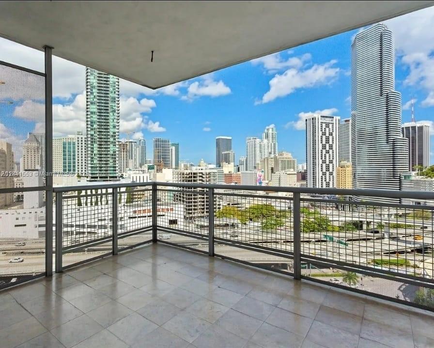 350 S Miami Ave #1709, Miami FL 33130