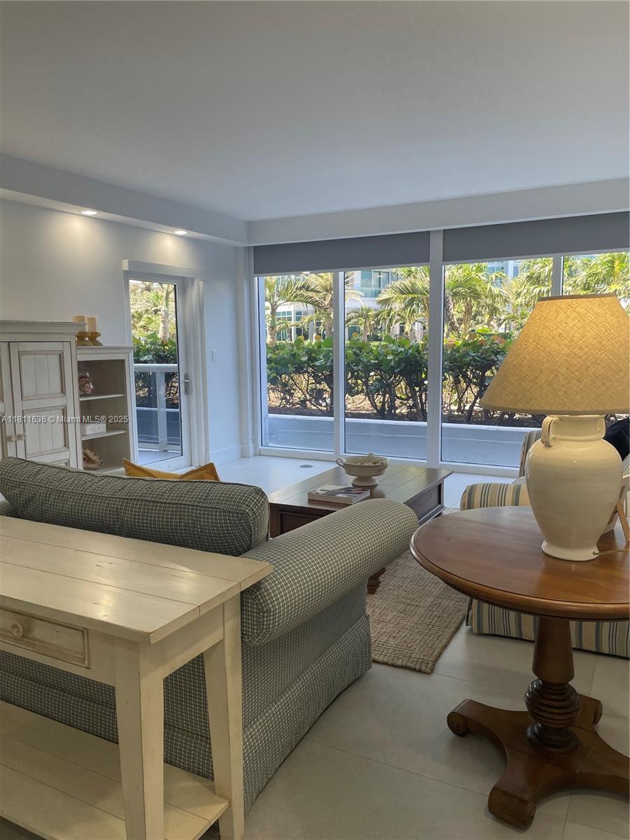 Apartamento para Alugar em Bal Harbour, FL