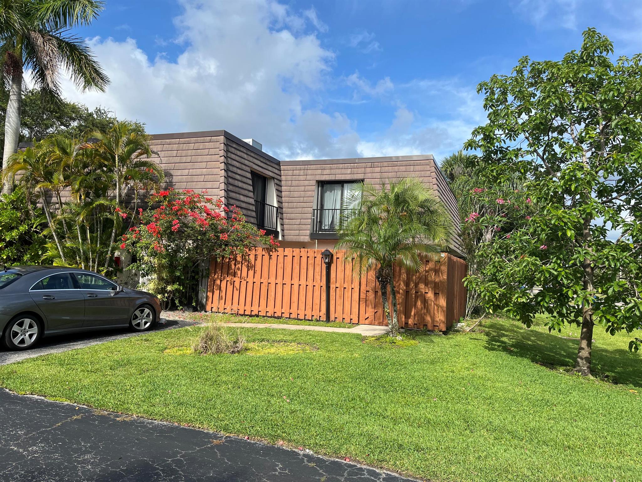 Jupiter Lakes Townhomes C