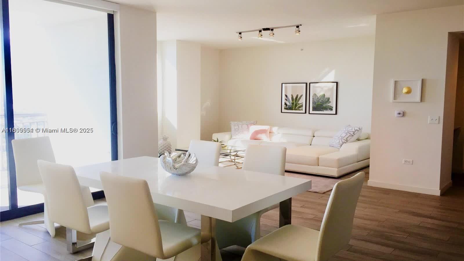 999 SW 1st Ave #3306, Miami FL 33130