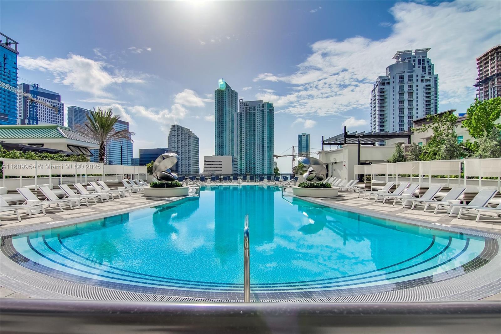 999 SW 1st Ave #3306, Miami FL 33130