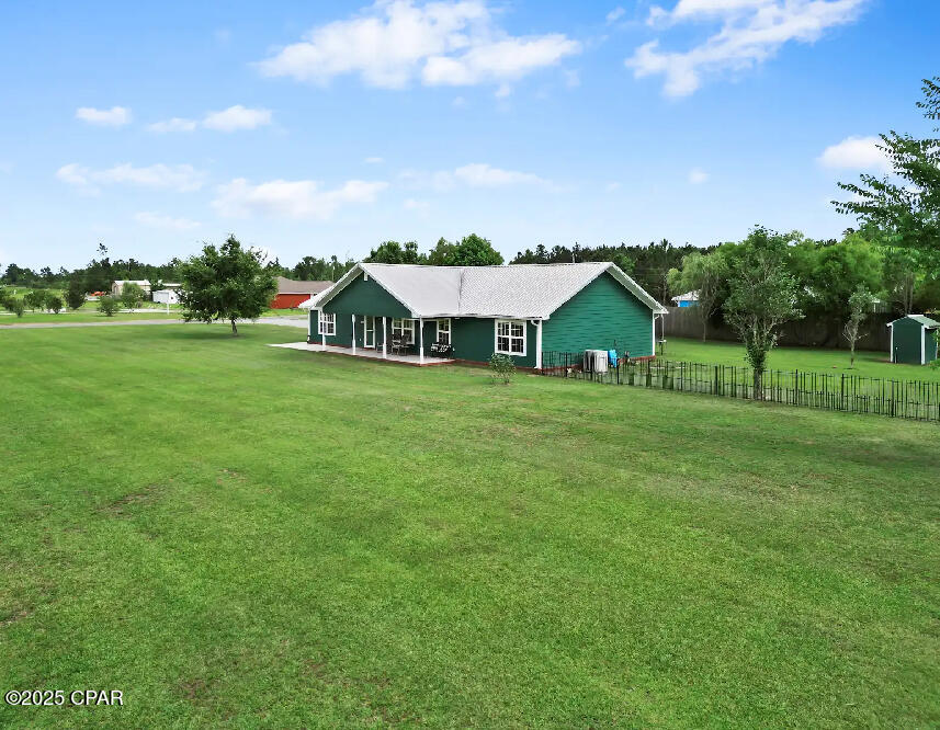 Image 9 For 21382 Paradise Lane