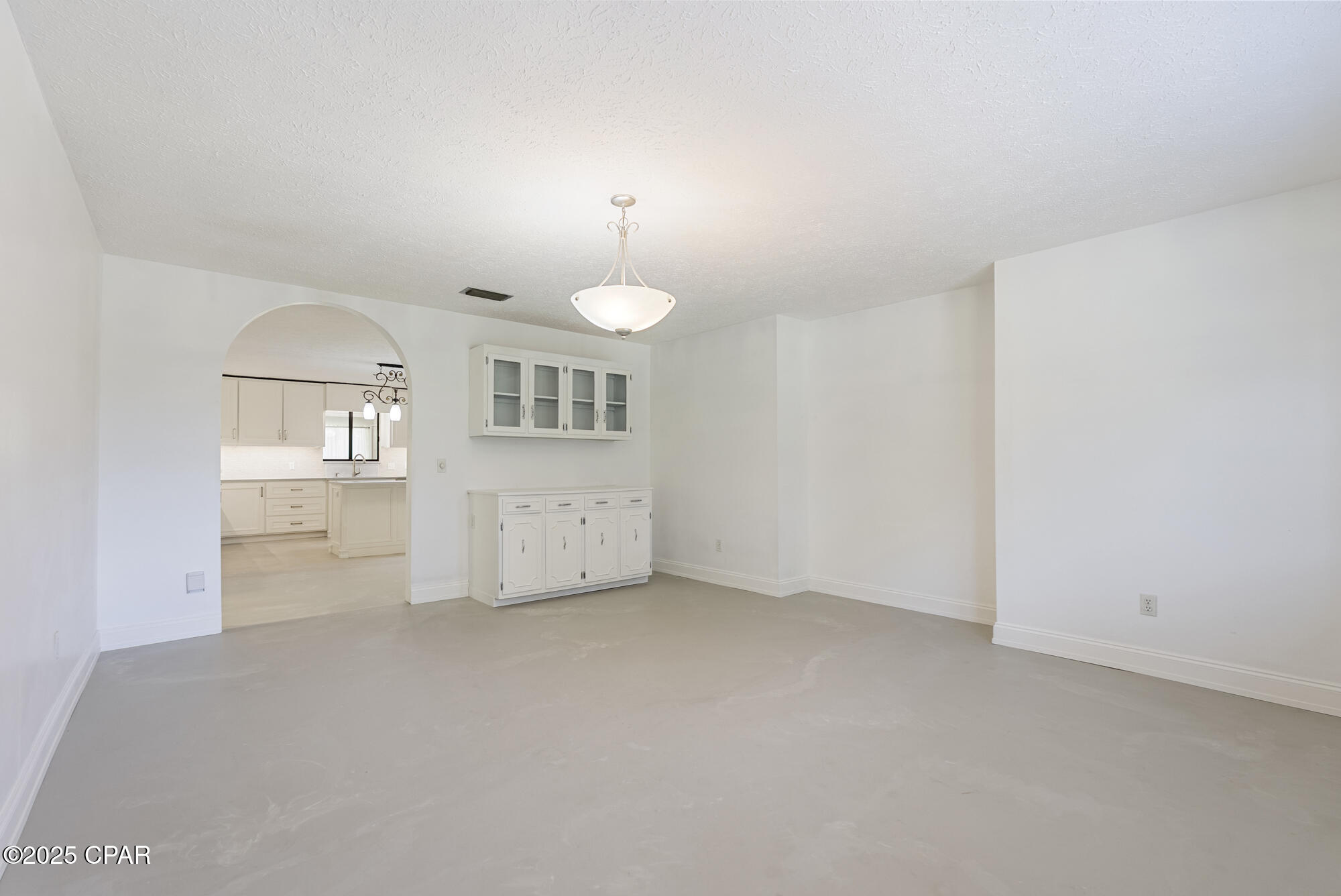 Image 16 For 7425 Laird Street