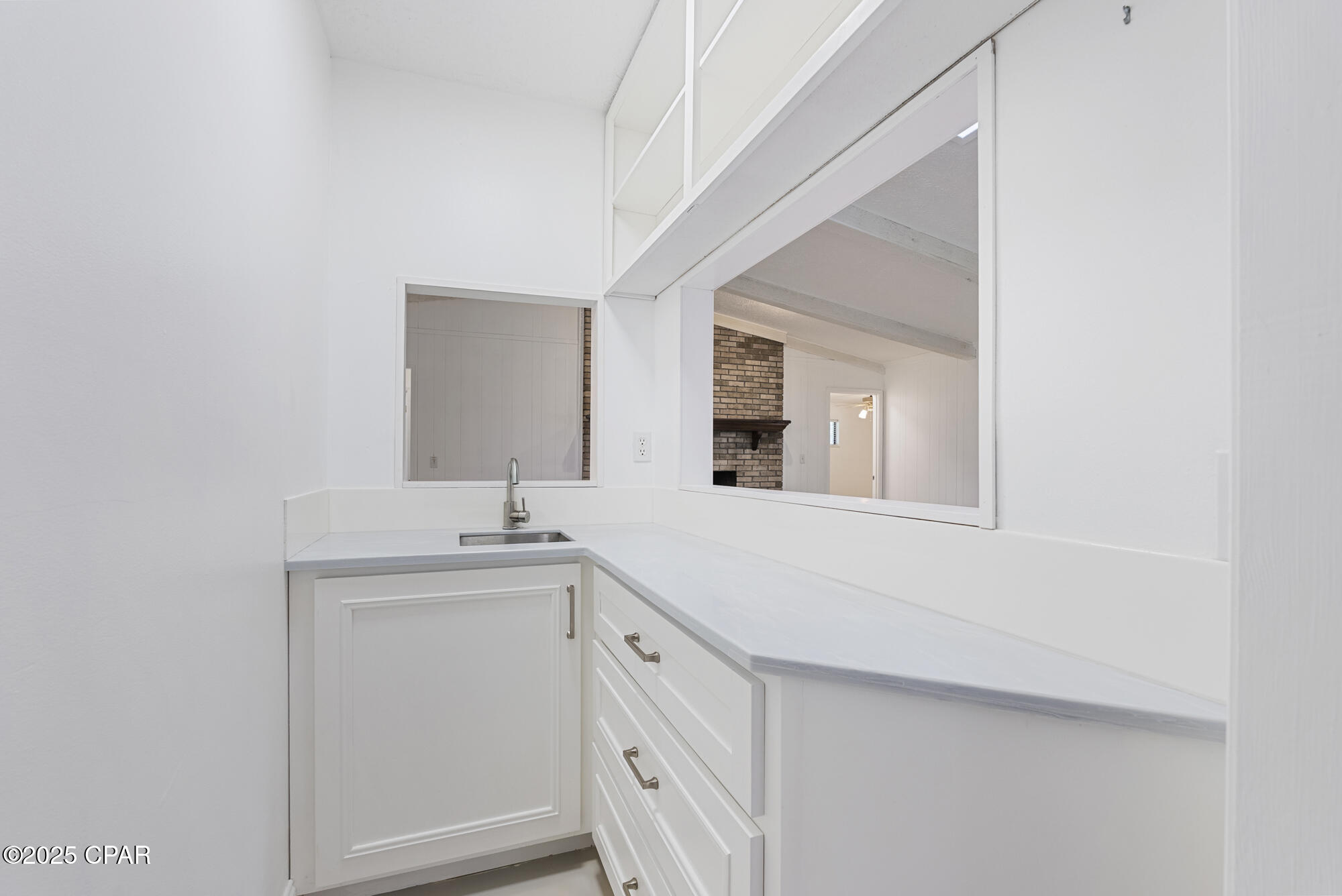 Image 9 For 7425 Laird Street