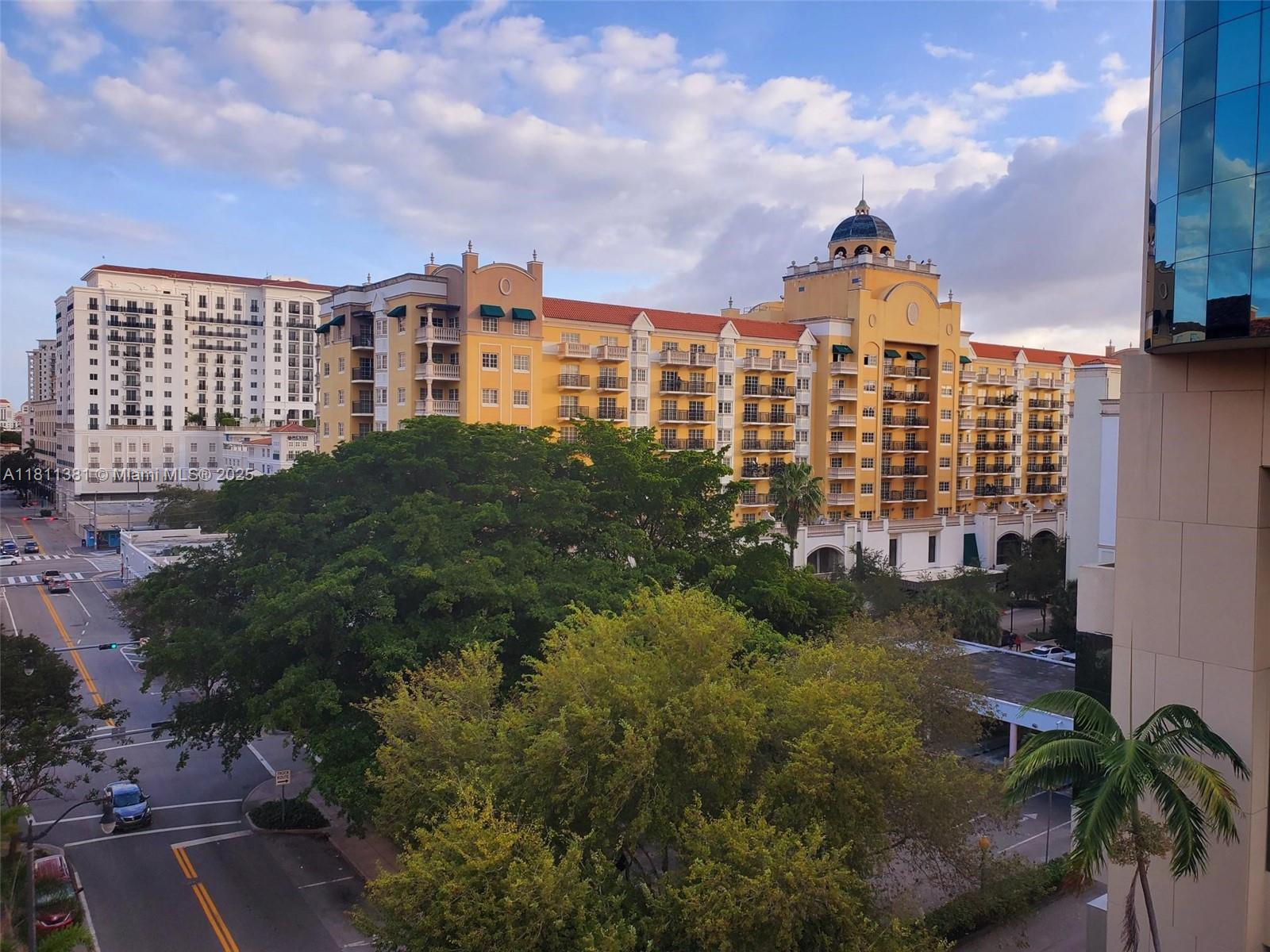 100 Andalusia Ave #712, Coral Gables FL 33134