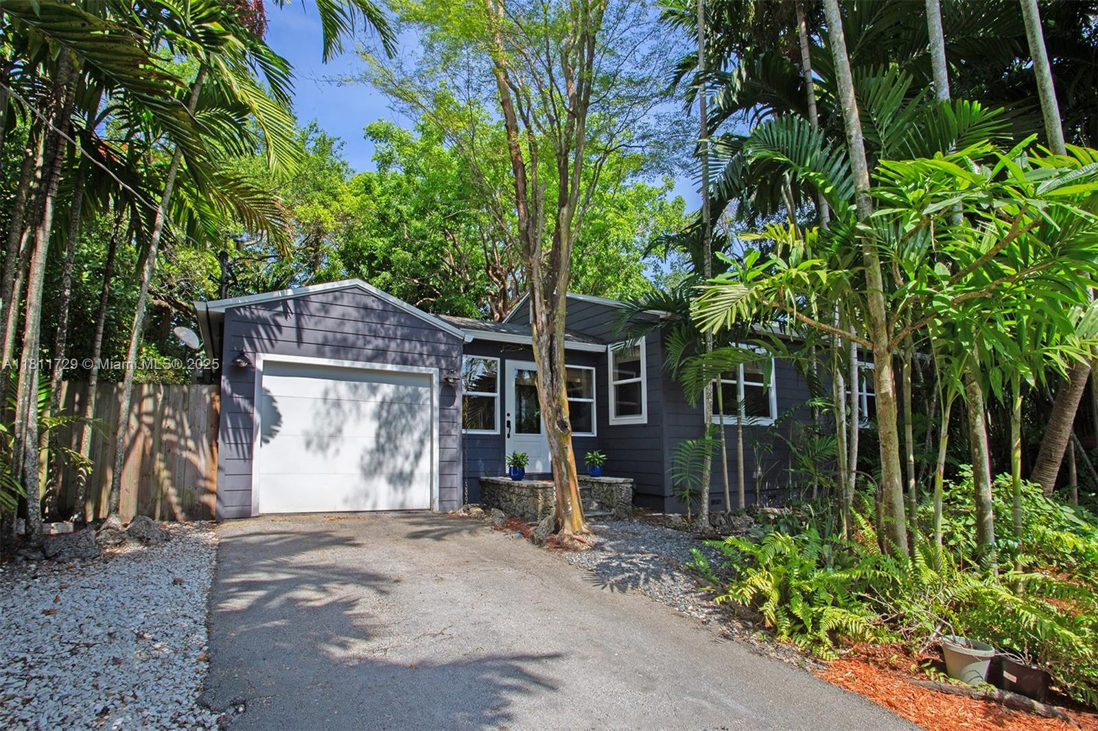 7521 SW 64th Ct, South Miami, Florida image 1