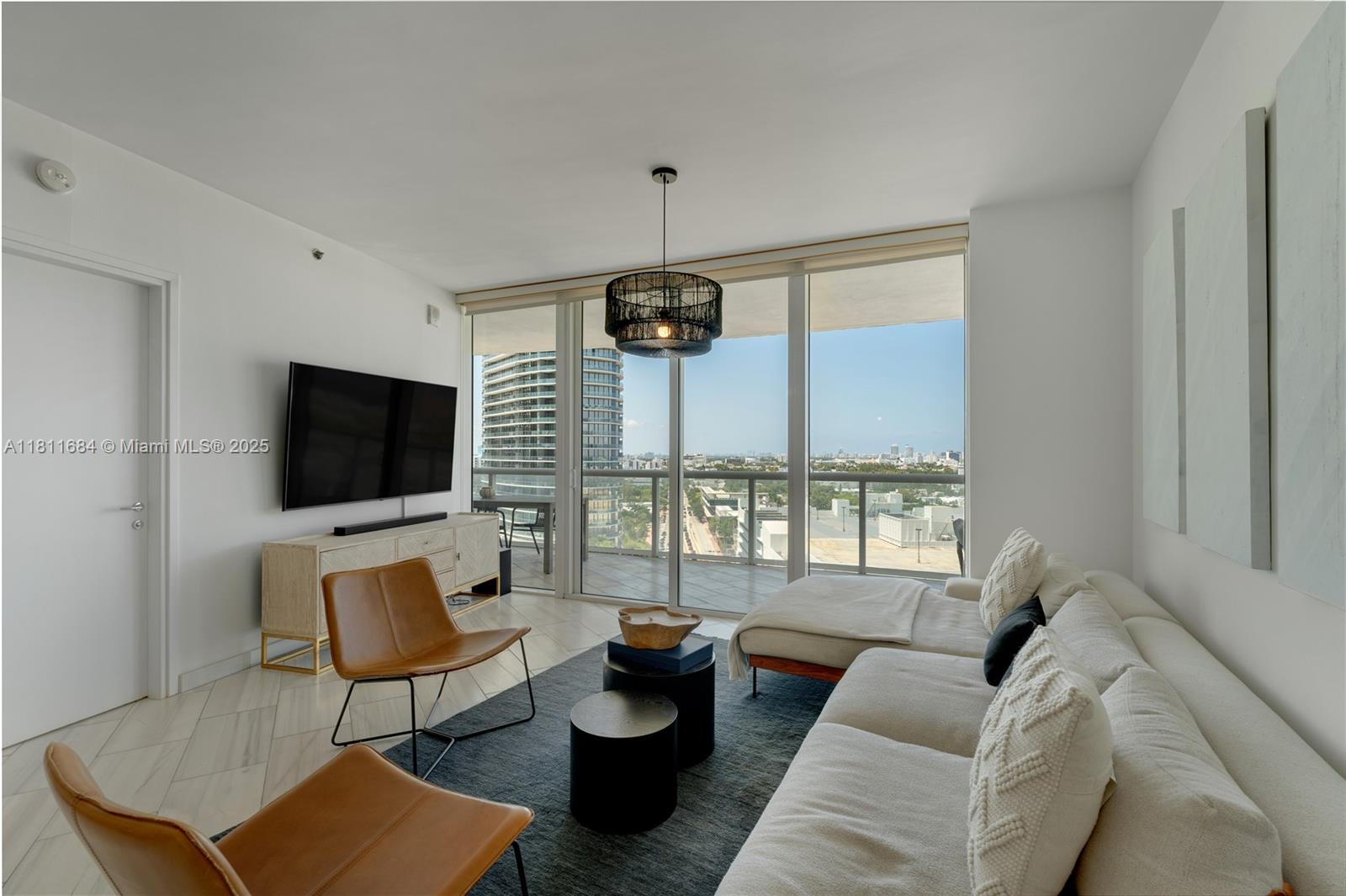 450 Alton Rd #1510, Miami Beach FL 33139