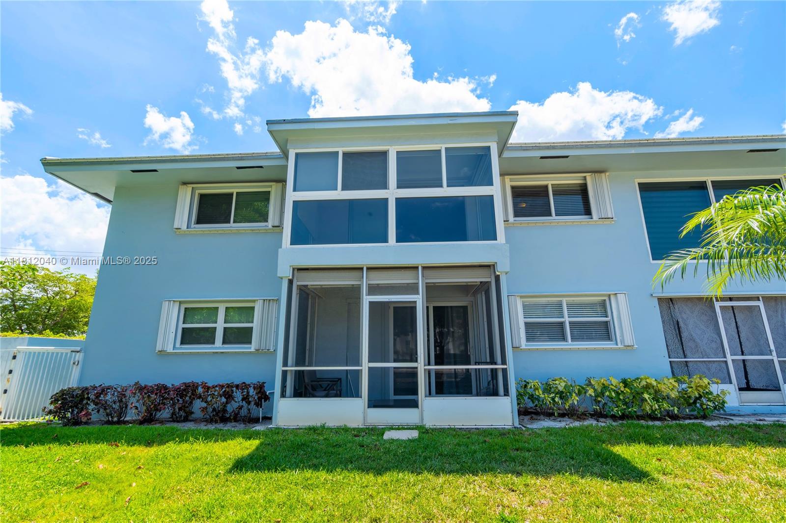 6100 NE 7th Ave 20