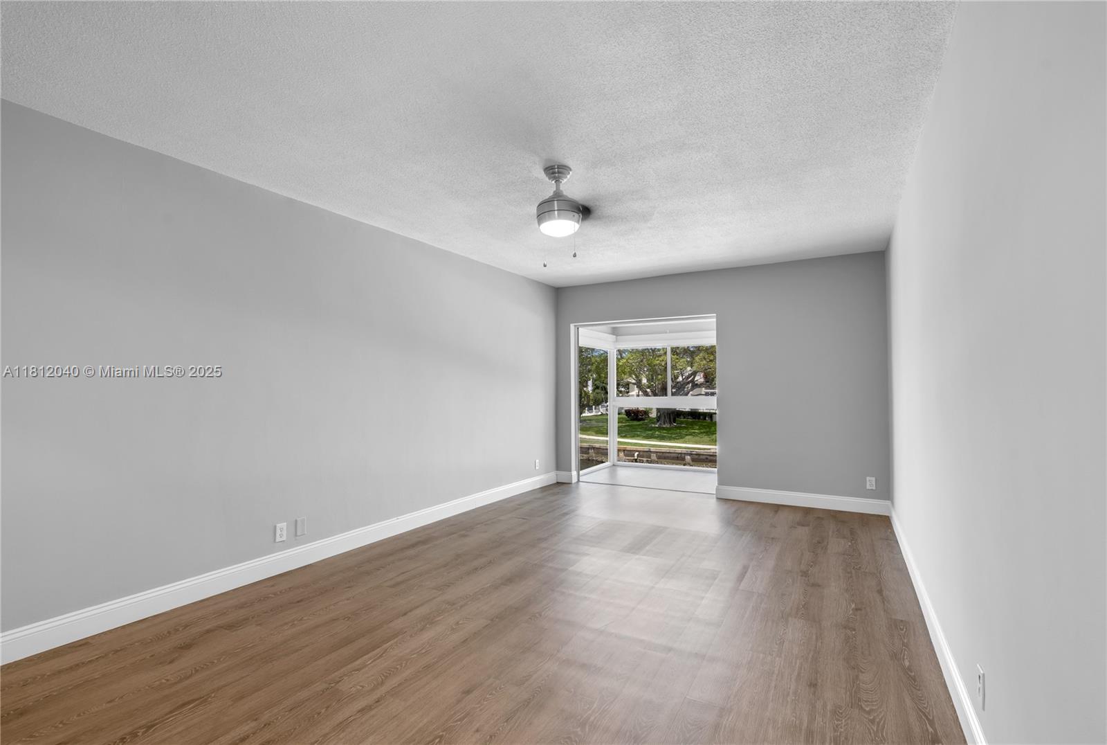 6100 NE 7th Ave 20