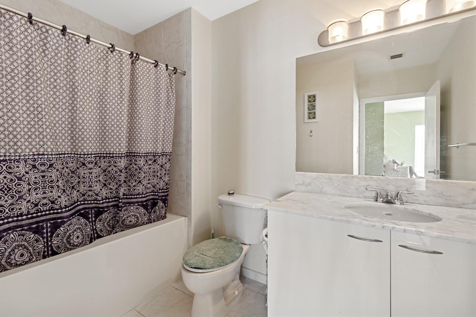 133 NE 2nd Ave #2513, Miami FL 33132