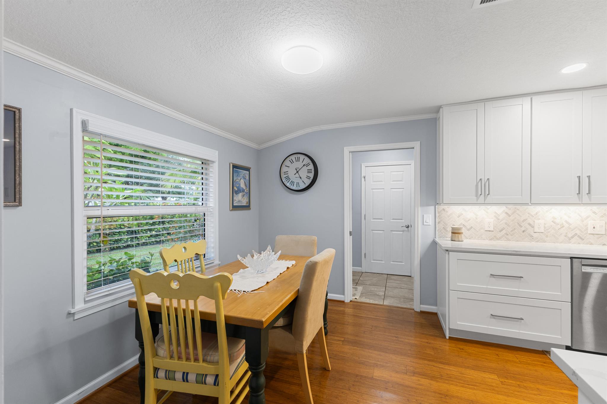 Image to showcase the property located at 454 Tequesta Drive
