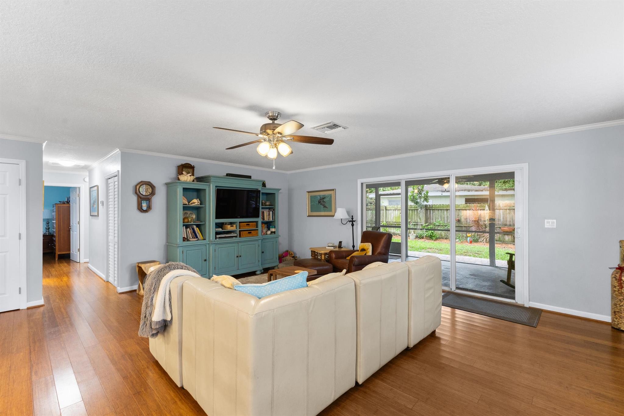 Image to showcase the property located at 454 Tequesta Drive